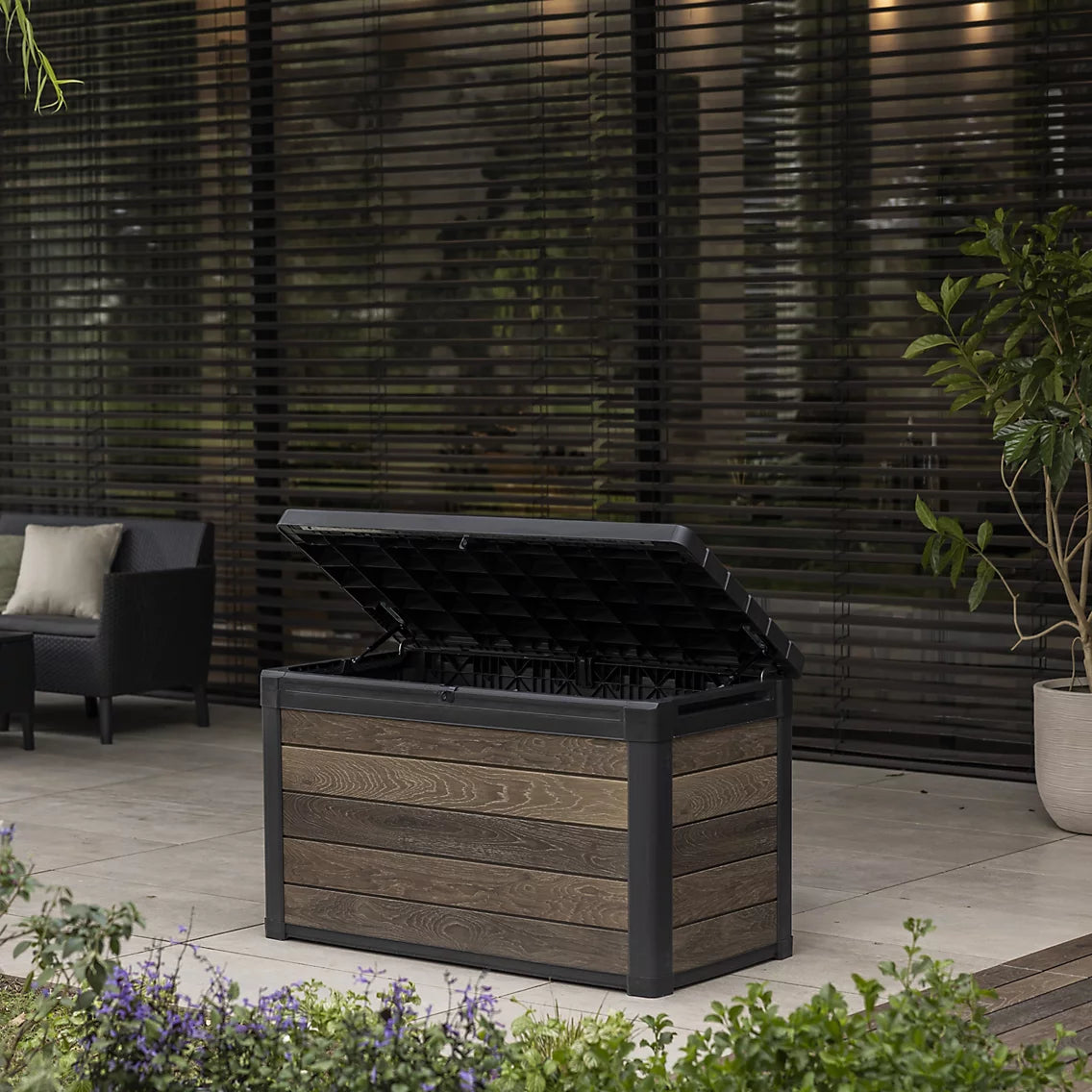 757L Outdoor Garden Storage Box, Resin Storage Unit, 5 × 2 ft, Walnut